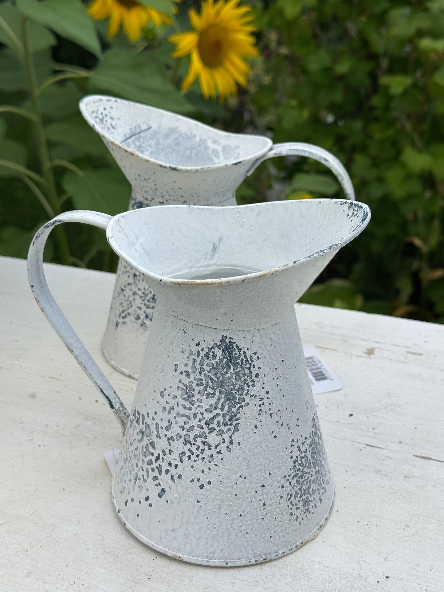 Krug im Antik- Finsh aus Metall