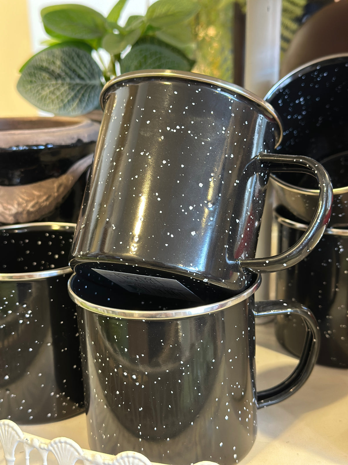 Becher aus Metall