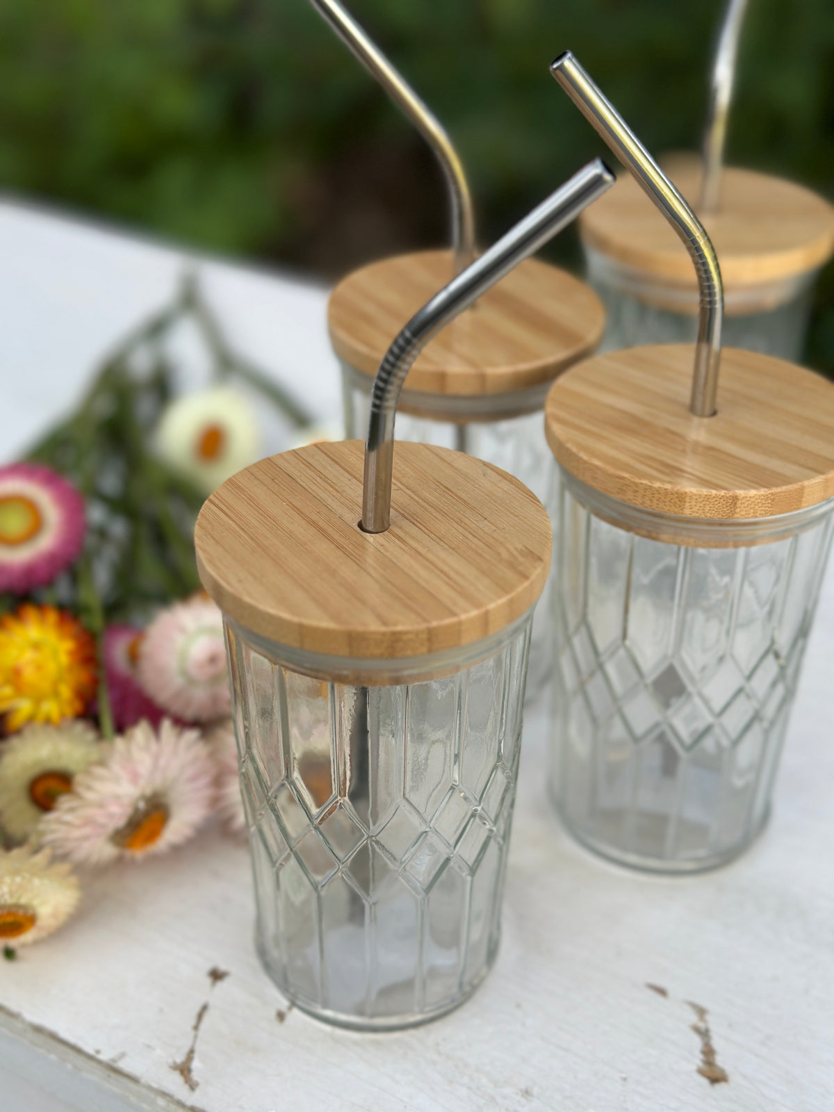 Glas mit Deckel