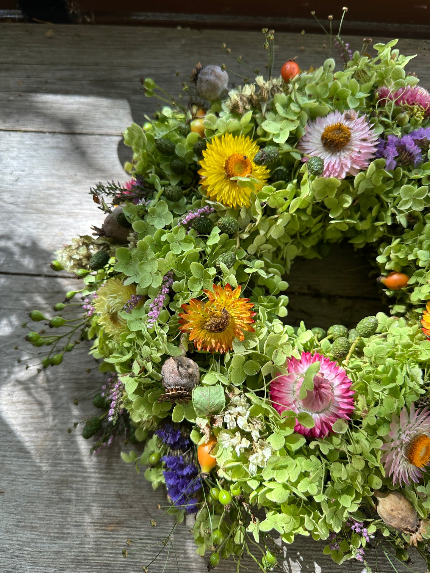 Kranz frisch gebunden aus Natur Materialien ca. 35 cm Durchmesser