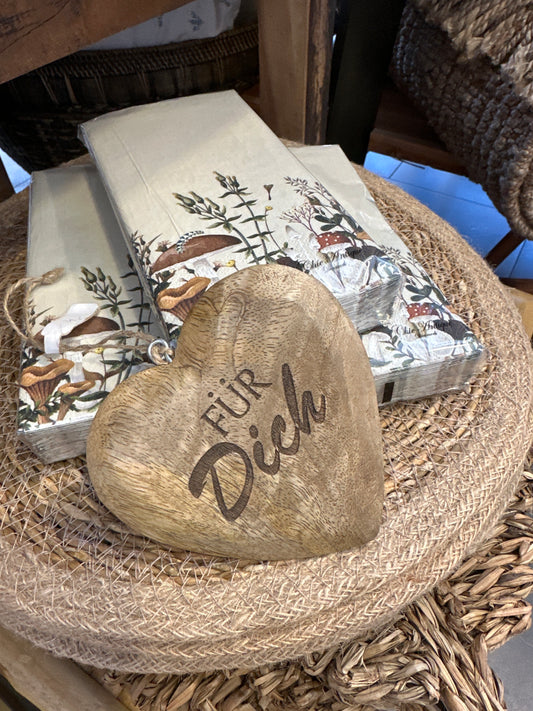 Herz aus Holz