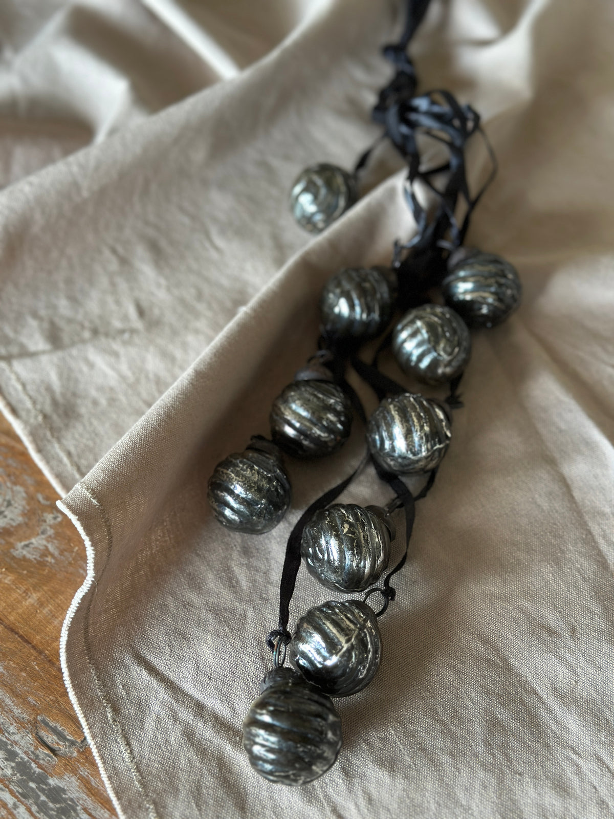 Kugel- Weihnachtskugel Glas, schwarz glänzend, 38 cm