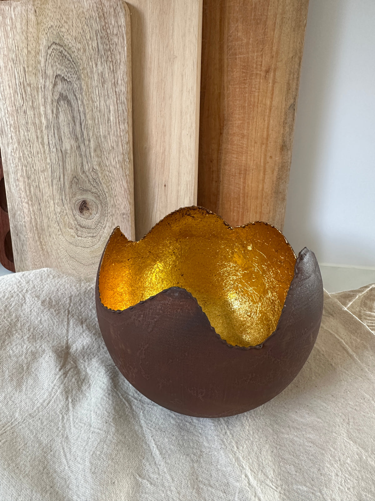 Windlicht aus Metall, Rost Optik, innen Gold farbig