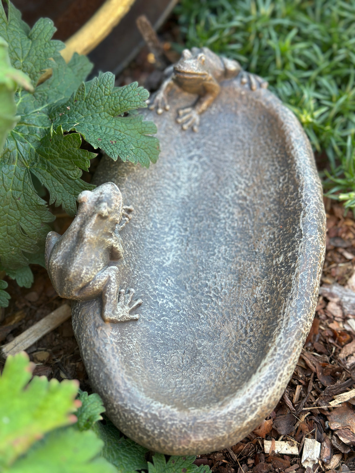 Vogeltränke aus Polyresin