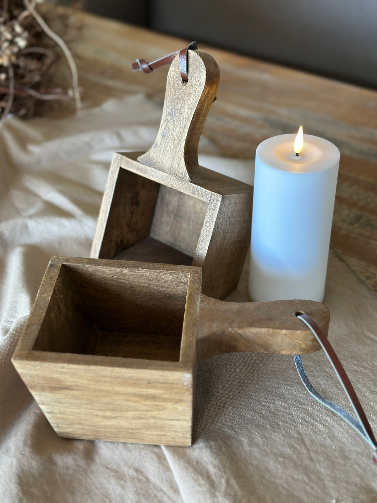Aufbewahrungs- Holz- Kästchen, eckig Natur, Mangoholz mit einem Griff