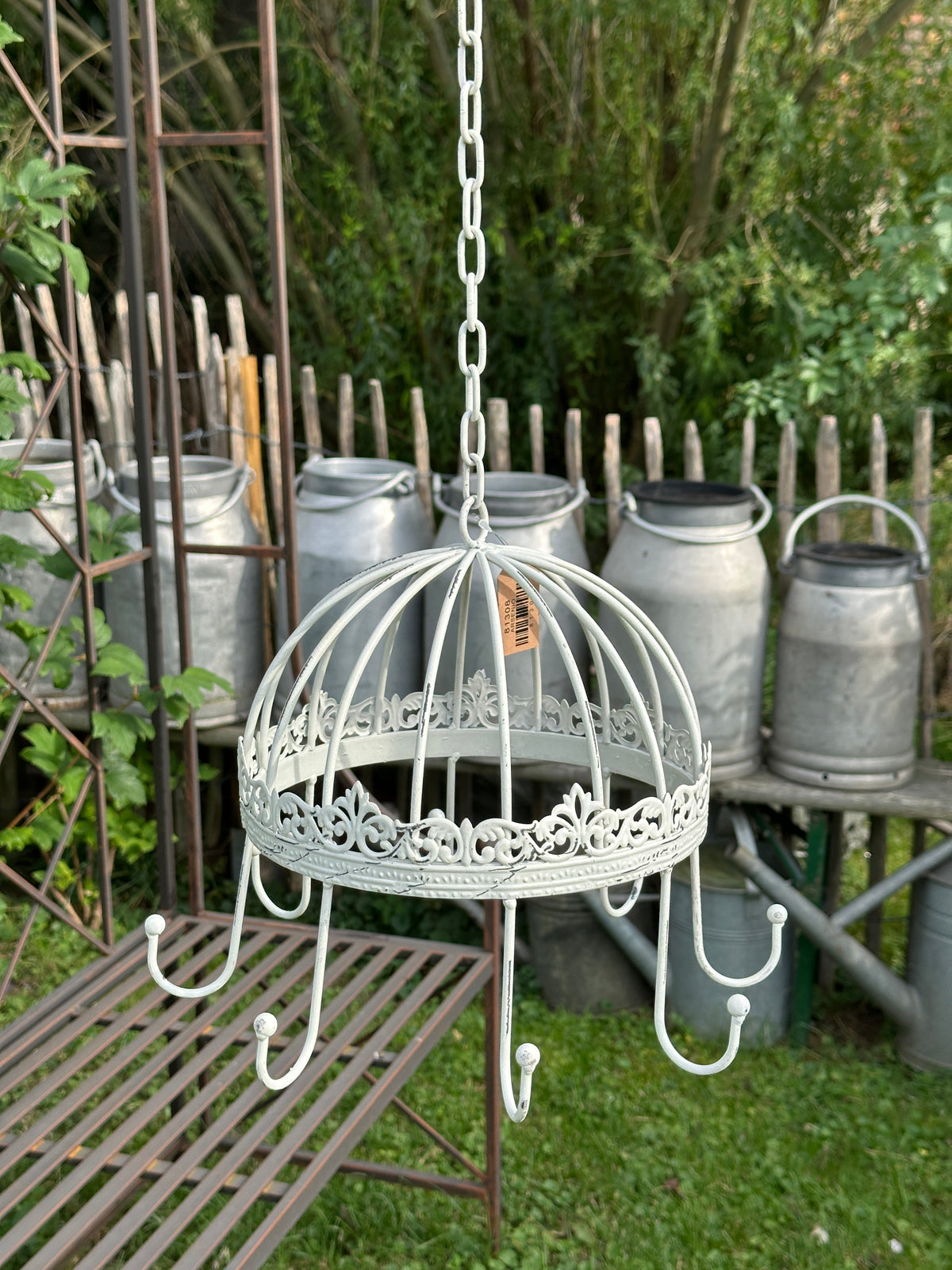 Antikweiß lackiert Dekoration Krone aus Metall