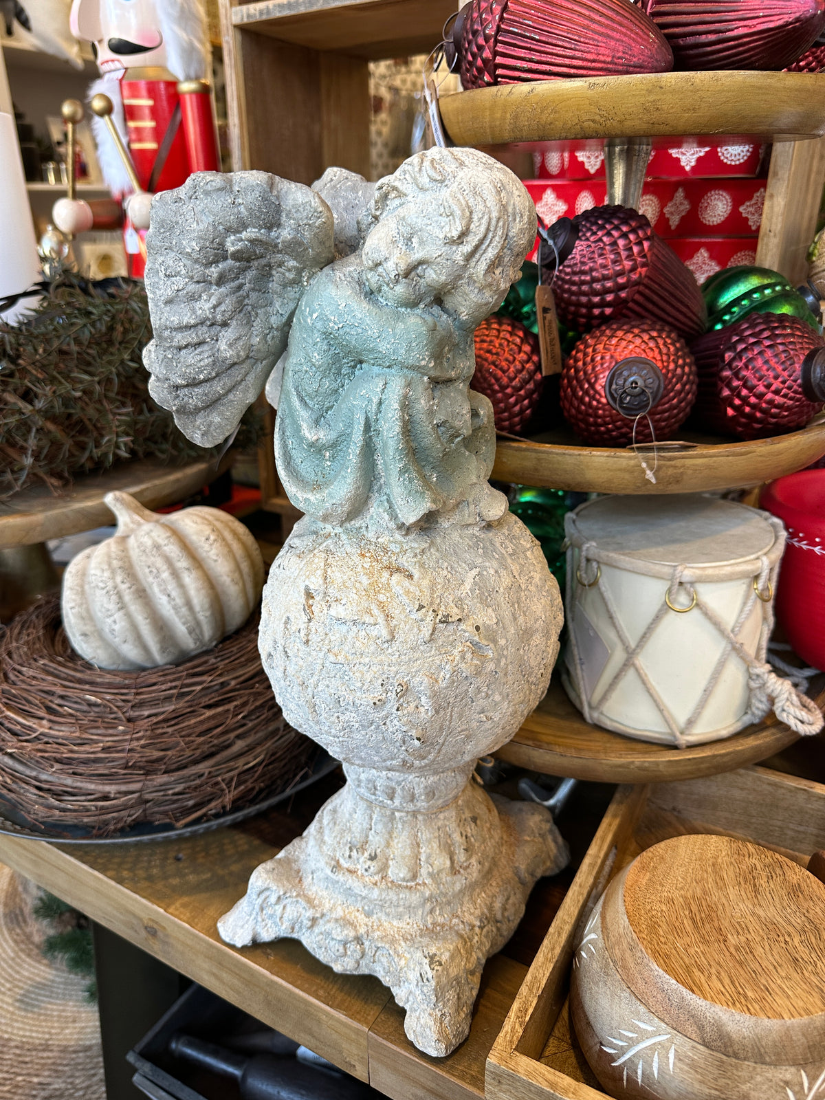 Engel aus Beton, Shabby/ Antik H: 43cm