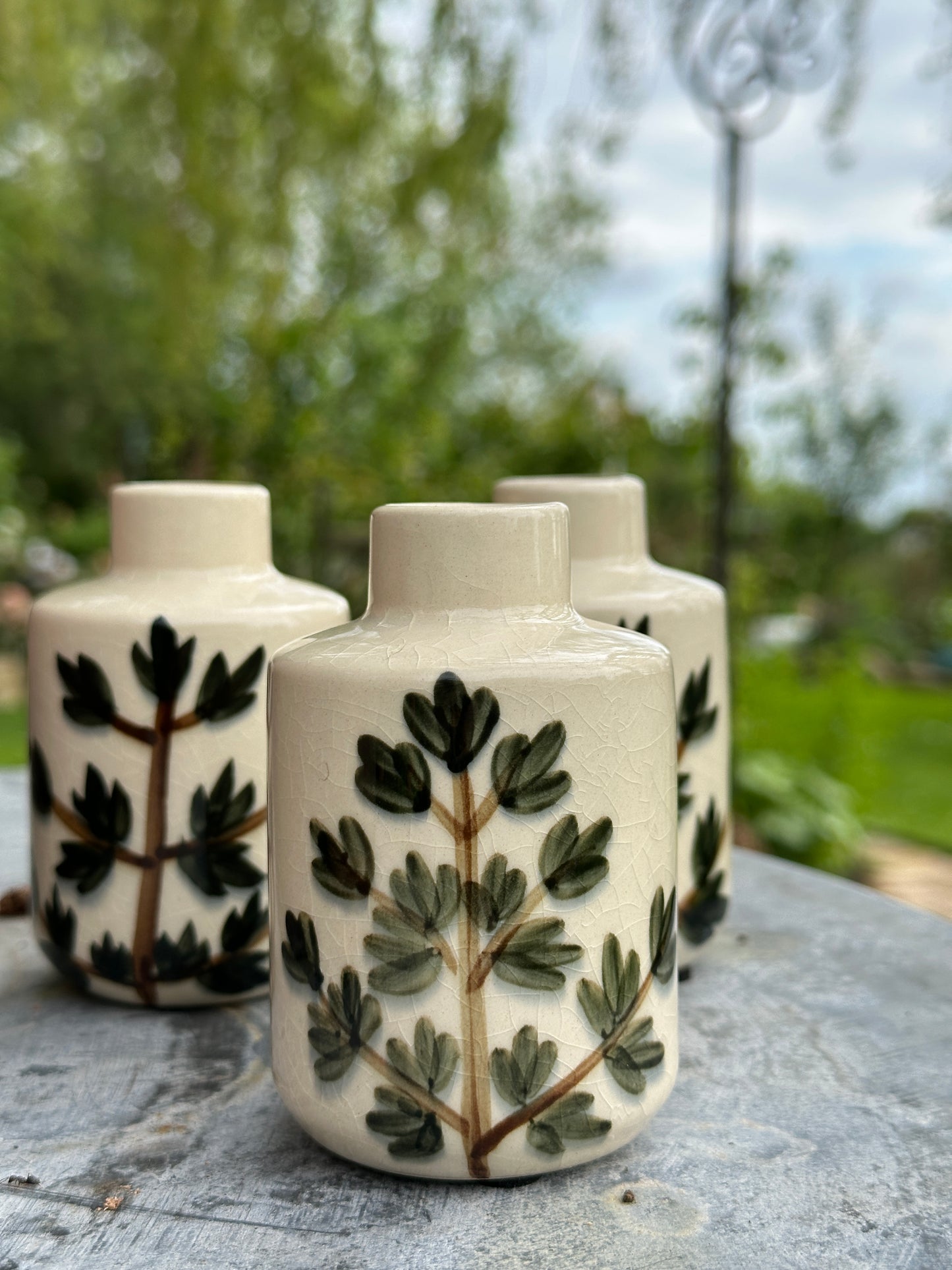 Blumenvase Vase, mit handgemalten Zweigmuster, klein aus Keramik