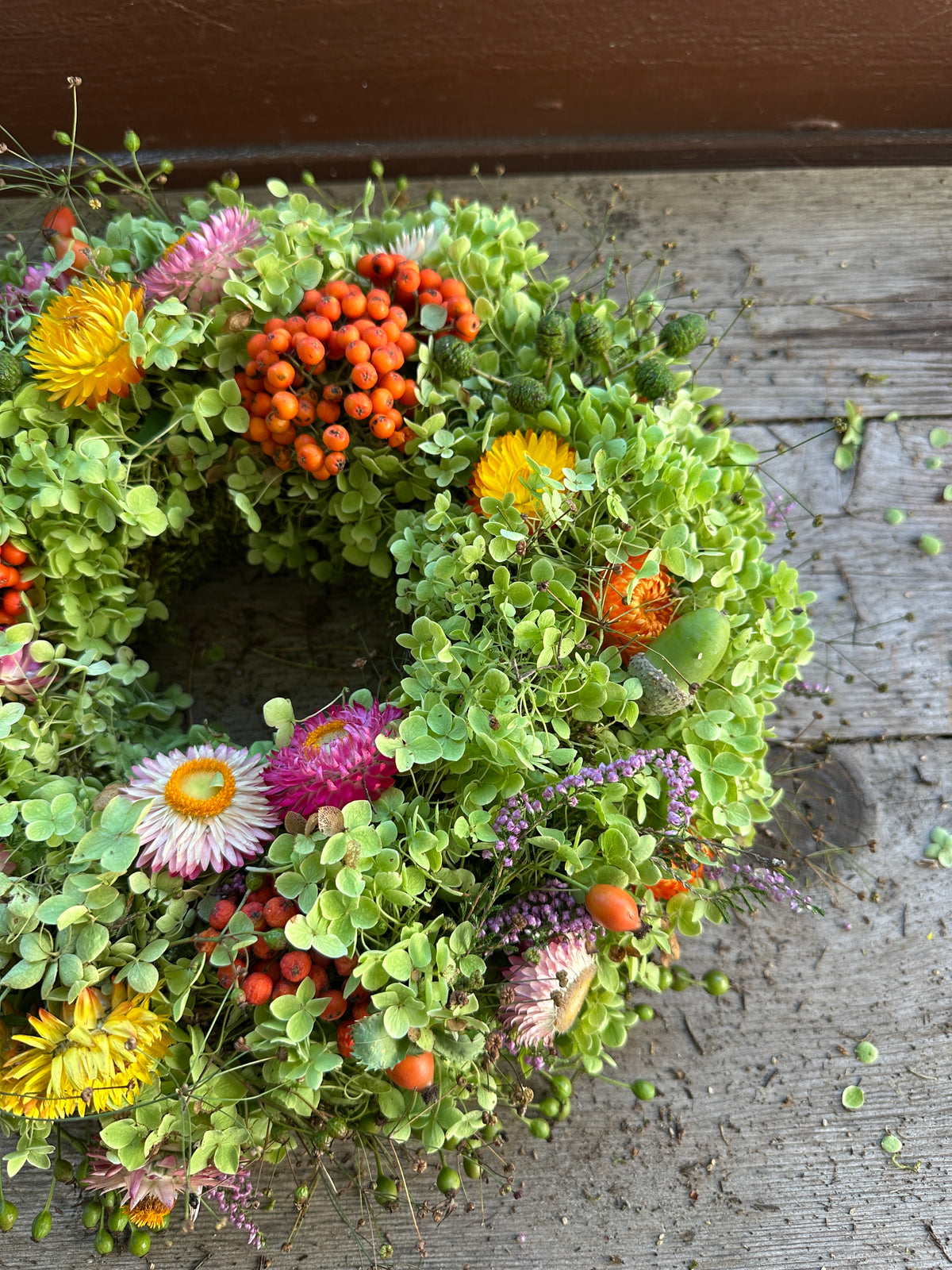 Kranz frisch gebunden aus Natur Materialien ca. 35 cm Durchmesser