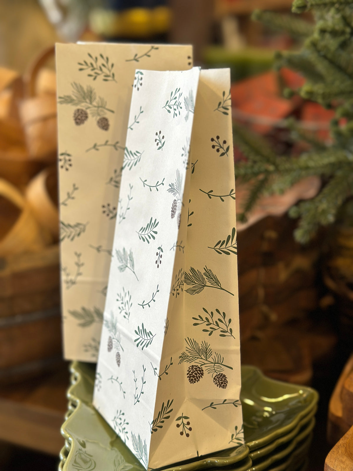 Geschentüte aus Papier H: 23x6,5x9 cm