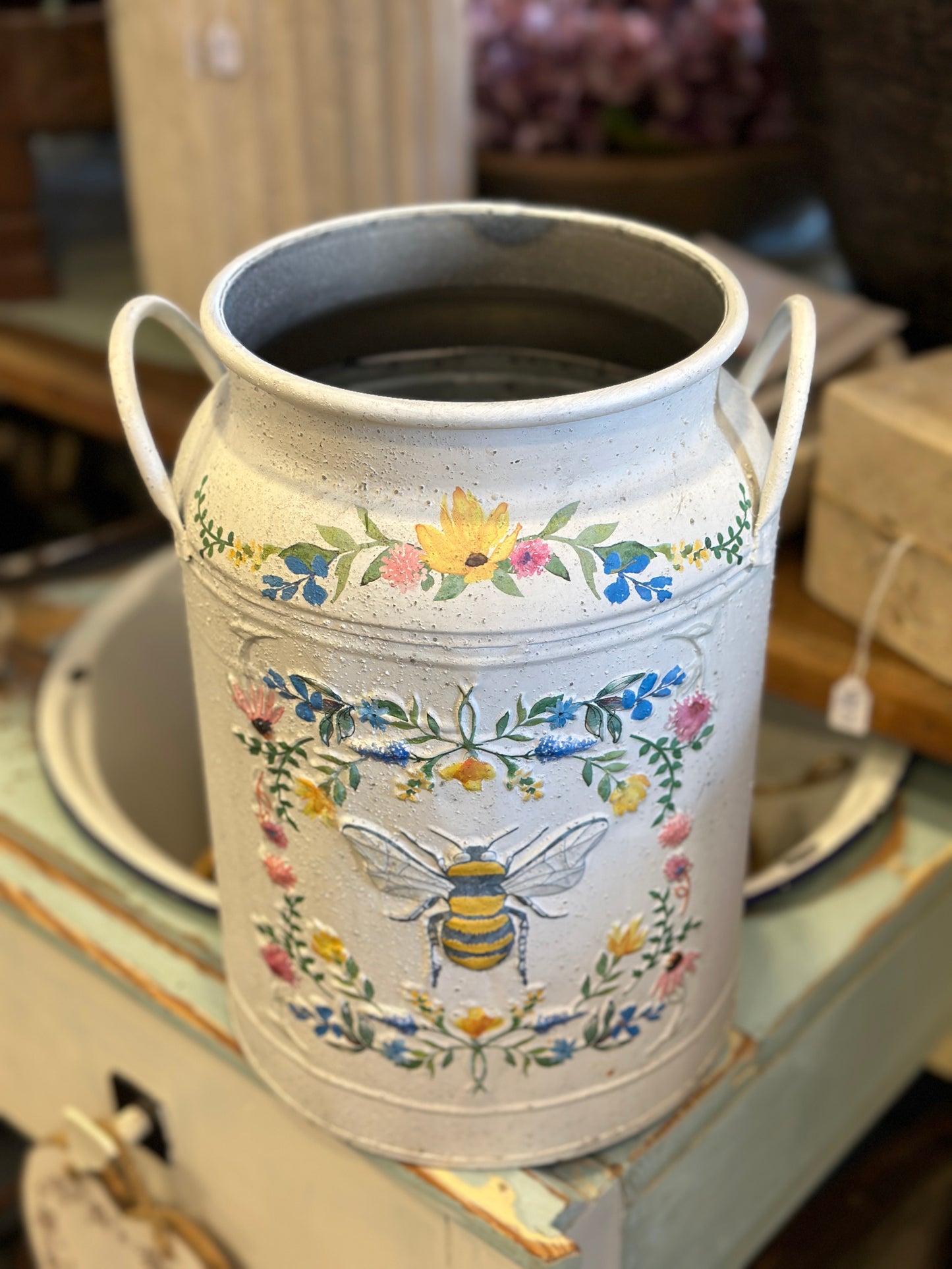 Deko Milchkanne, Shabby mit floraler Bemalung