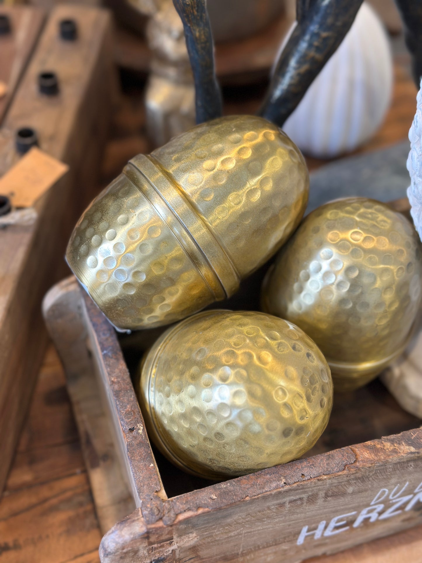 Ei aus Metall, Gold