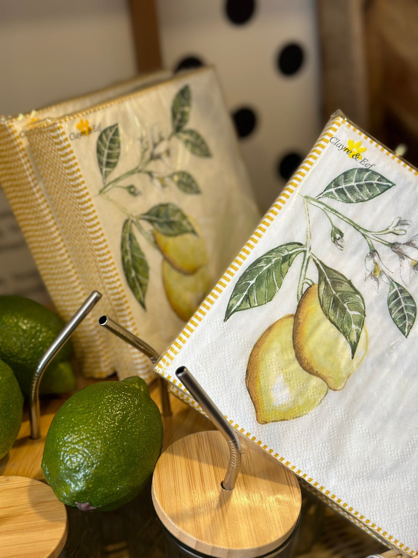 Servietten mit Zitronen 🍋 Muster