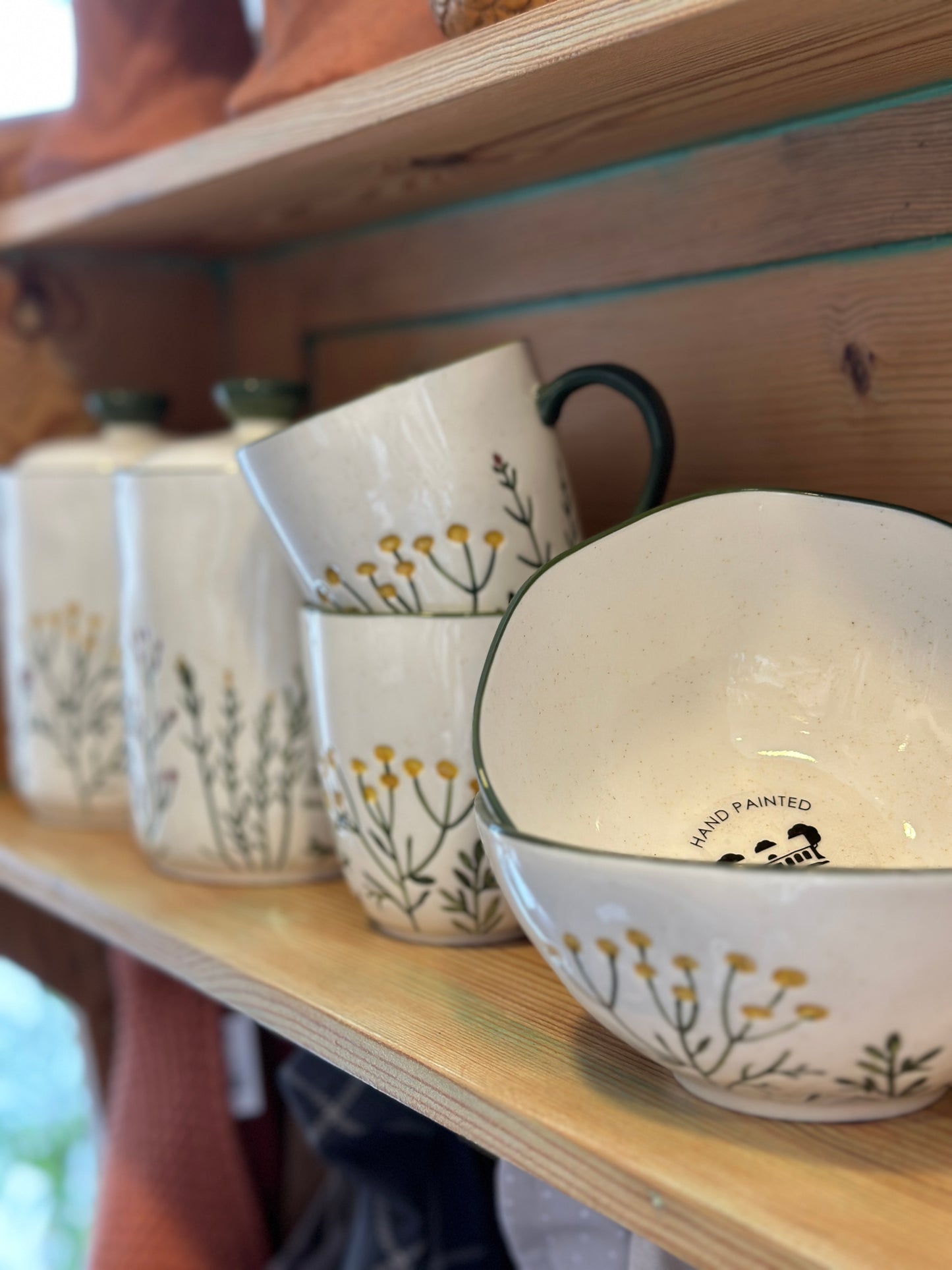 Schale Keramik mit einem floralen Muster