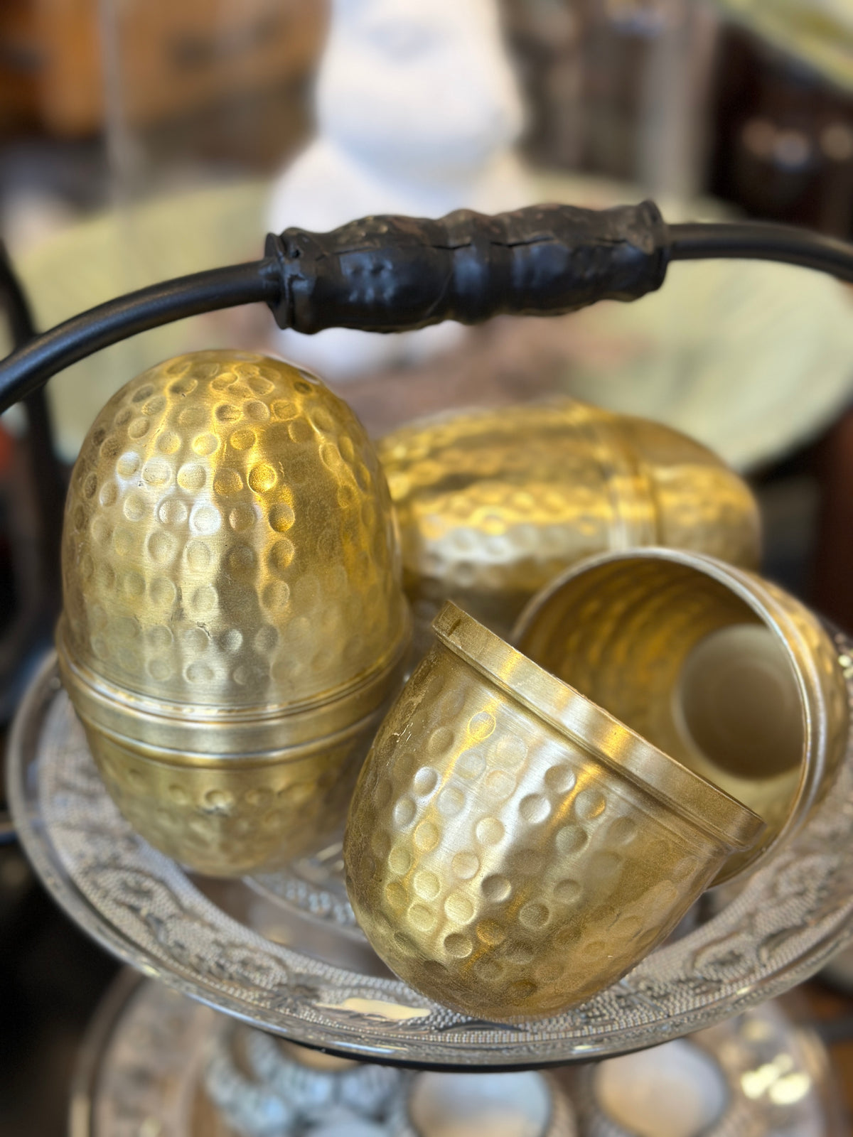 Ei aus Metall, Gold