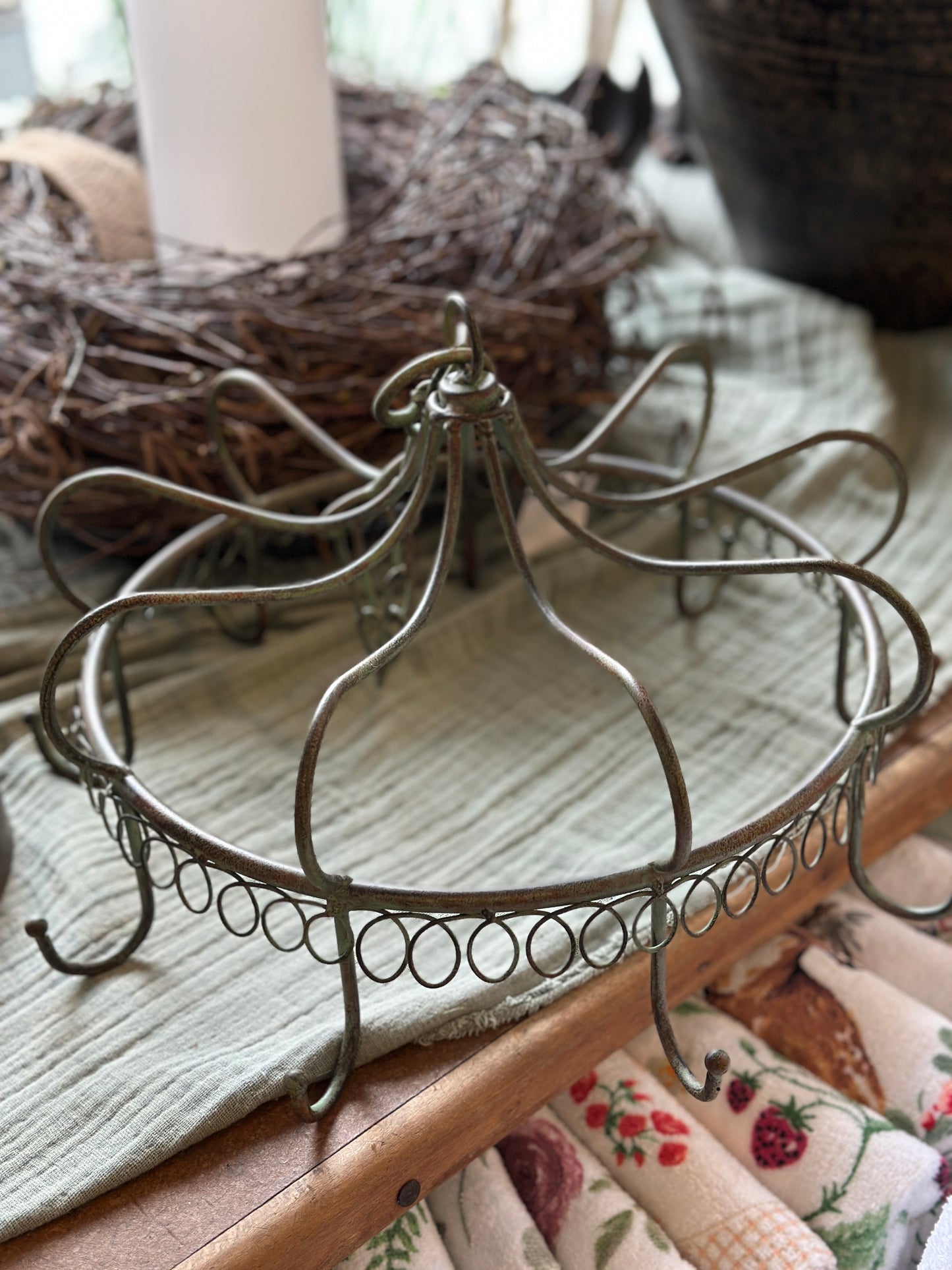 Krone zum hängen aus Metall, Shabby