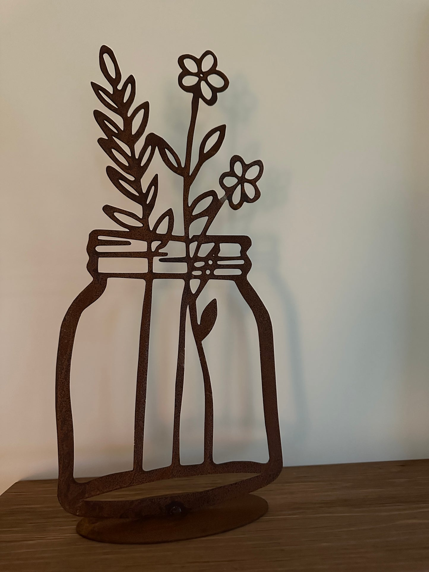 Blumen- Vase, aus Edelrost H: 40cm.