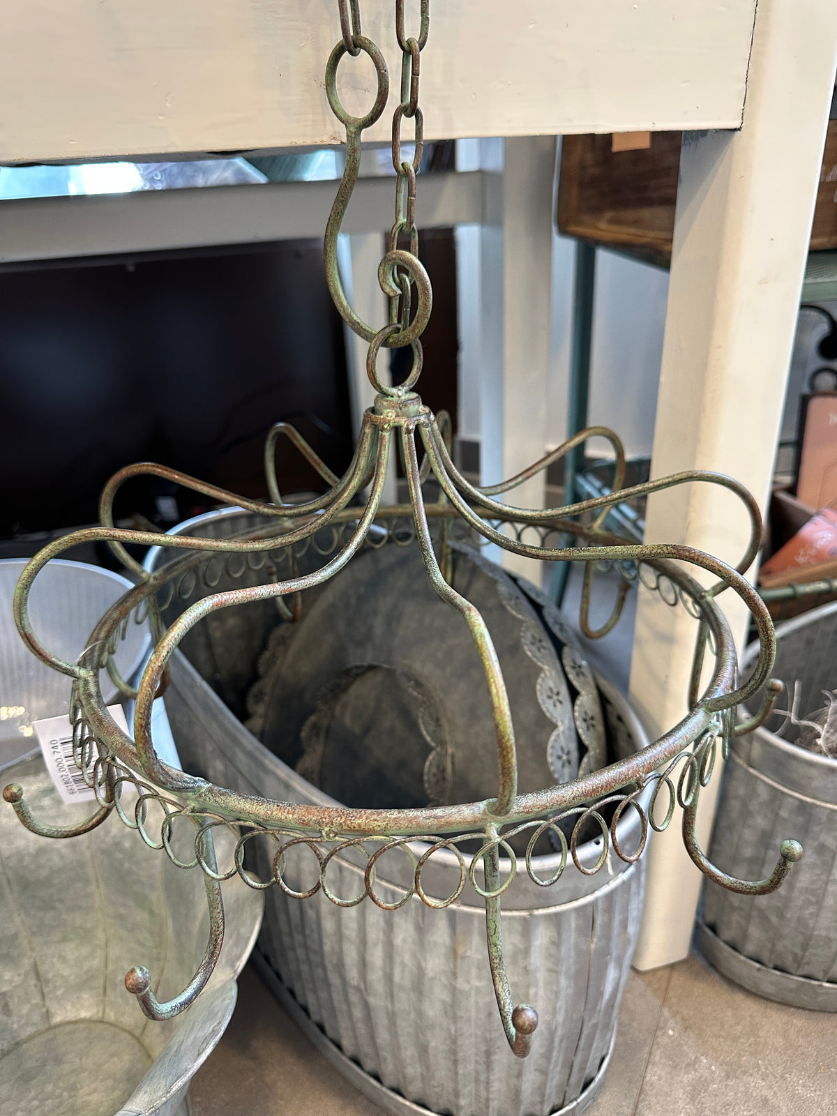 Krone zum hängen aus Metall, Shabby