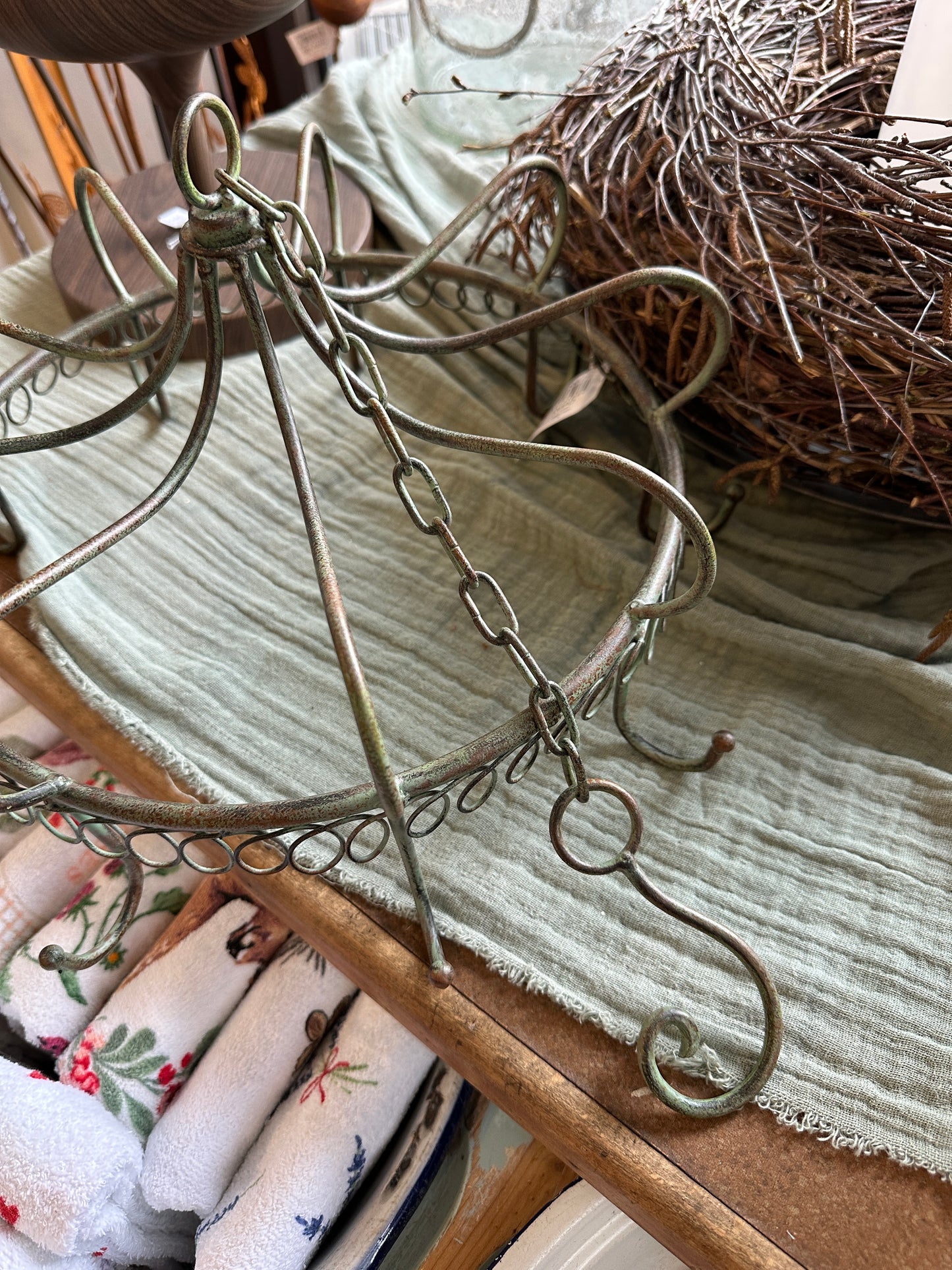 Krone zum hängen aus Metall, Shabby