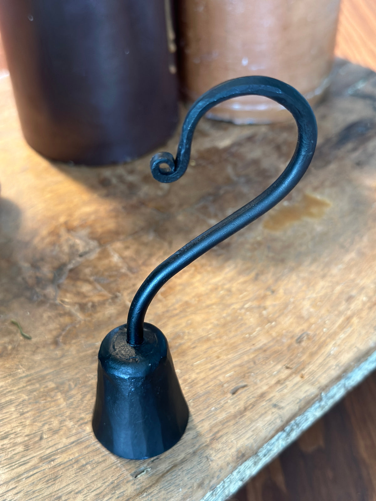 Kerzenlöscher aus Gusseisen, schwarz