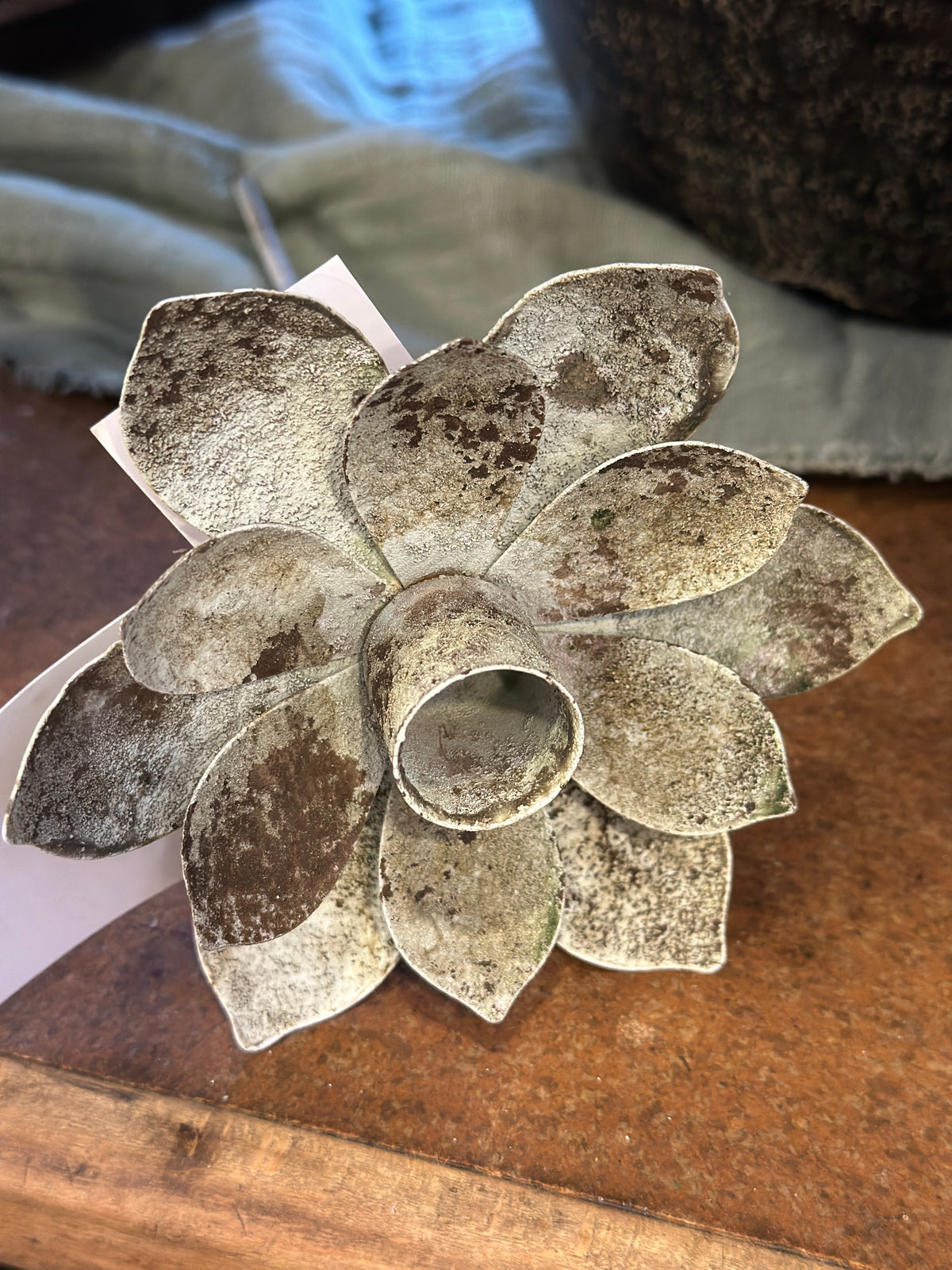 Blume/ Kerzenstecker/ Shabby aus Metall