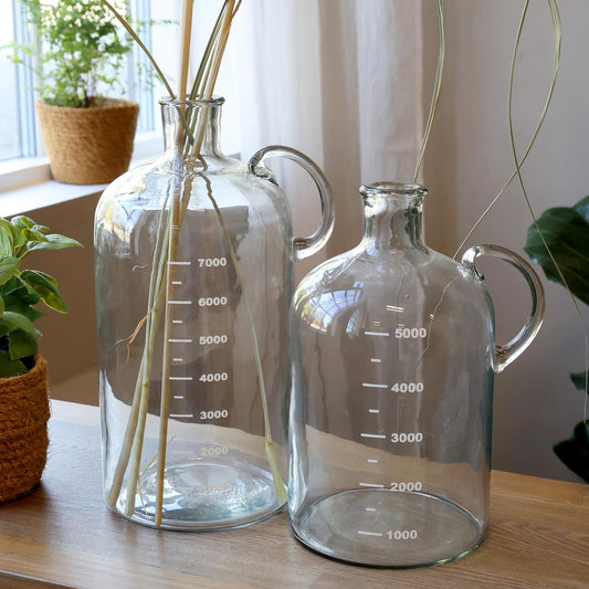 Flasche mit Messanzeige, durchsichtig/ klar H: 38cm. D: 18cm.