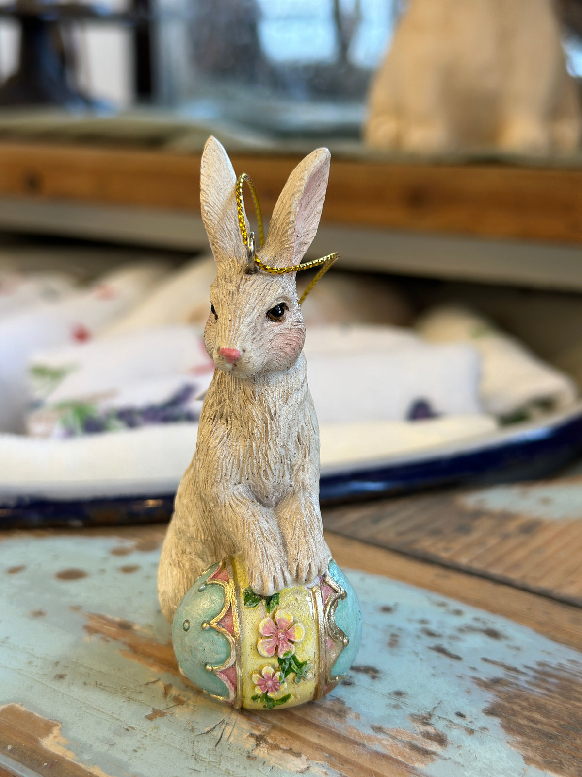 Hase zum hängen aus Polyresin